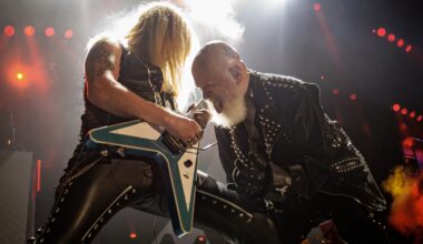 Richie Faulkner oli lähellä missata mahdollisuutensa liittyä Judas Priestiin - "Hän vain paineli aina 'poista'"