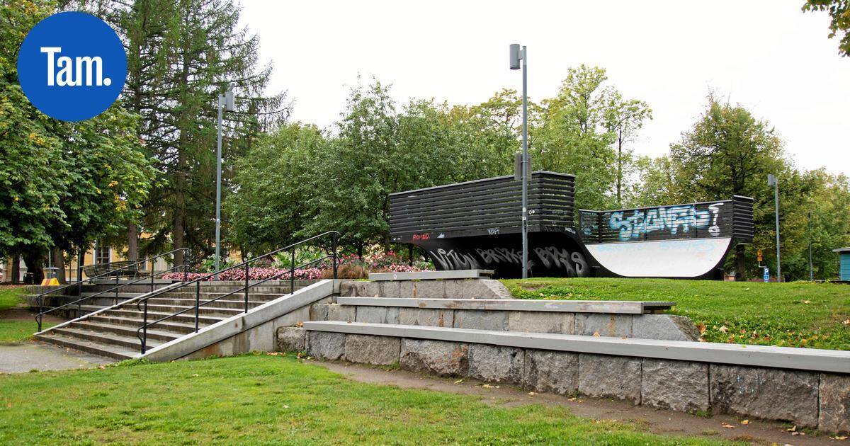 Tampere kokeilee uutta asetta Kirjastonpuiston levottomuuteen – Papukaijoja | Paikalliset