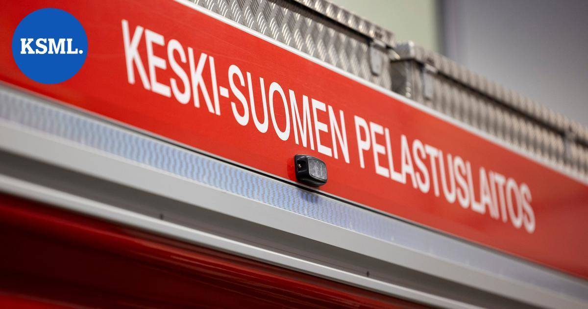 Henkilöauton ulosajo Jyväskylässä, kuljettajalle lieviä vammoja | Keski-Suomi