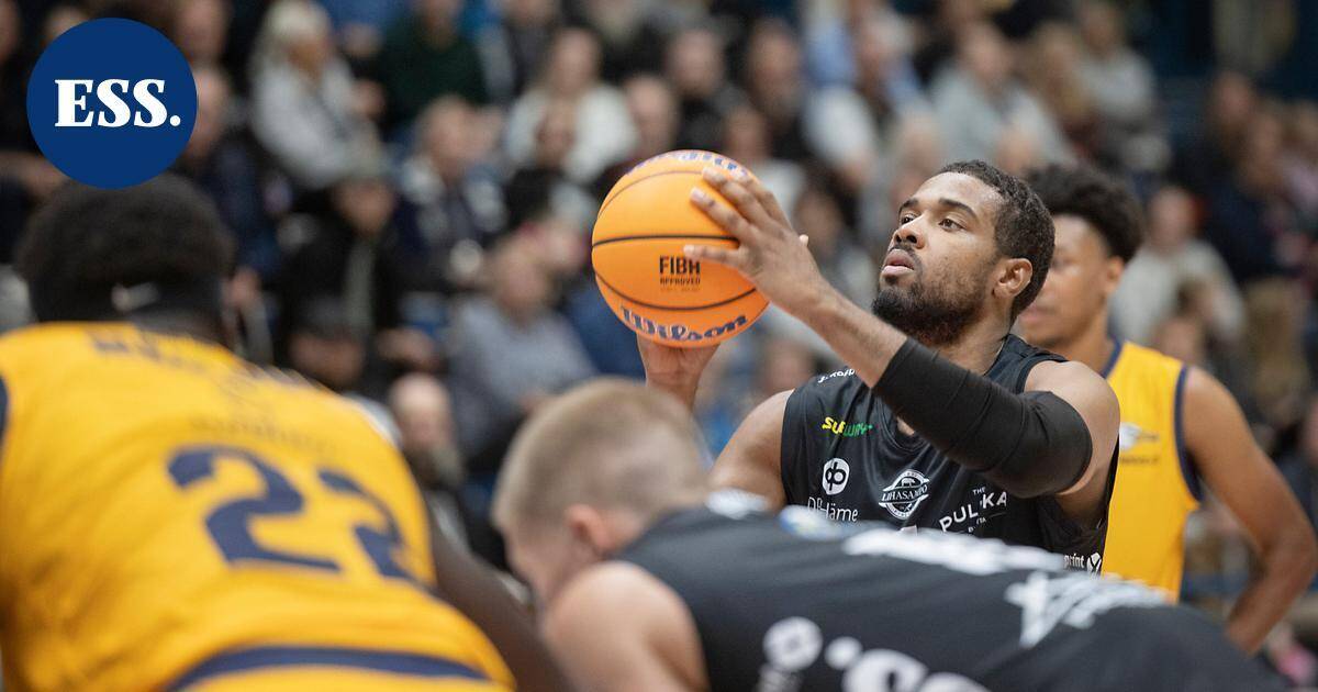 Lahti Basketball purki sentteri Avery Sullivanin sopimuksen | Urheilu