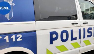 Poliisi jahtasi pakettiautoa noin 40 kilometrin matkan perjantai-iltana – autosta löytyi anastetuksi epäiltyä omaisuutta | Uutissuomalainen