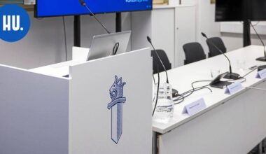 Seuraamme | Poliisi ja Tulli paljastivat jättimäisen huumeringin – seuraa tästä tiedotustilaisuutta hetki hetkeltä | Paikalliset