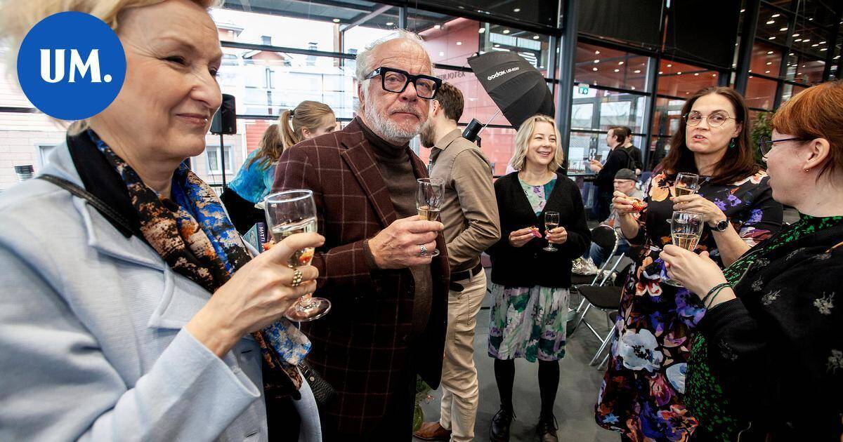 Runeberg Junior | "Lastenkirjassa täytyy olla anarkismia ja säröä", sanoo Runeberg Junior -finalisti Matti Rönkä | Paikalliset