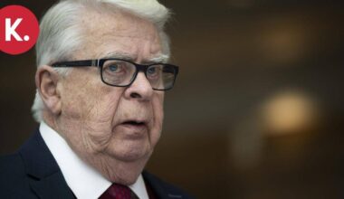 Kalervo Kummola on huolissaan uudistuvan jääkiekkoliigan B-tasosta – "Sinne ei kovin montaa hyvää joukkuetta ilmesty" | Urheilu