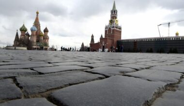 Varoitus vierailevista nunnista: Suhteita Venäjän tiedusteluun