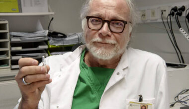 Miehen seksuaalisuus nousee valokeilaan Salossa – erikoislääkäri Juhana Piha luennoi lukiolla