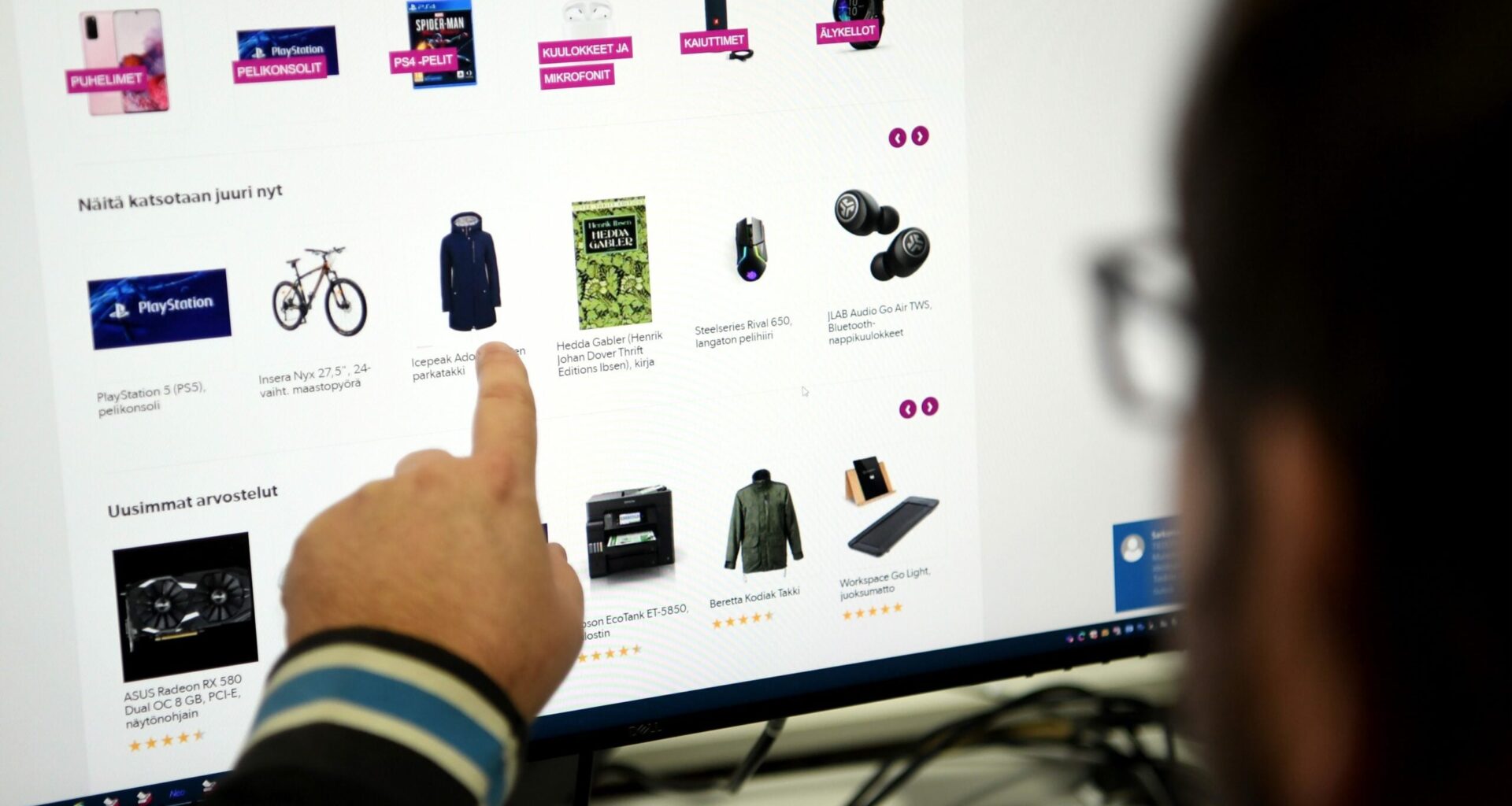 Huijausten määrä räjähti, varo näitä merkkejä verkossa