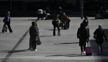 Palkansaajan mediaaniansio on 3611 euroa kuukaudessa