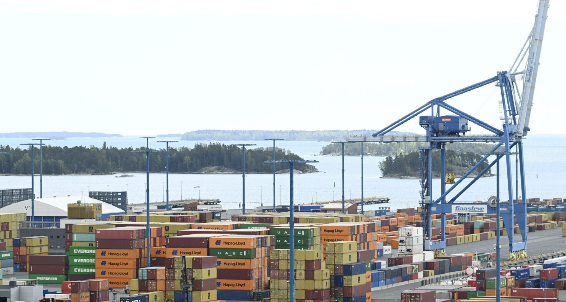 Björn Wahlroosilta suorat sanat Ylellä: Suomi työntää rahaa ja ihmisiä pois