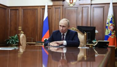 Vladimir Putin hyväksyi jättipankin myynnin