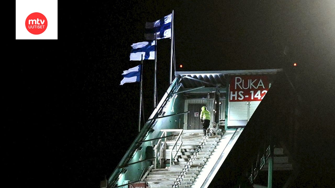 Rukan mäkitornissa oli vaarallisen tuulista sunnuntaina.