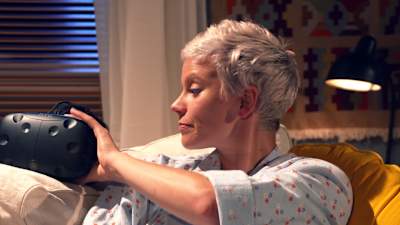 Miksi emme kehtaa laulaa tai tanssia julkisesti? Tulevaisuuden elokuvaa ei katsota, vaan siihen sukelletaan sisään! 360 asteen elokuvassa pääset myös ohjaajaksi.