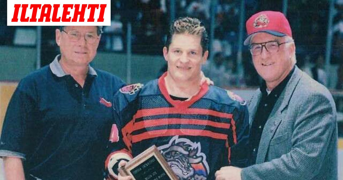 ”Naiset meinasivat heittää pikkuhousuja ja rintsikoita”