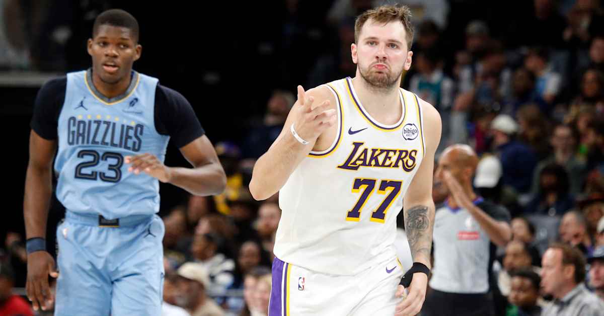 Tätä ei ole nähty yli 60 vuoteen – Luka Doncicin kauden avaus hämmästyttää NBA:ssa | Urheilua lyhyesti