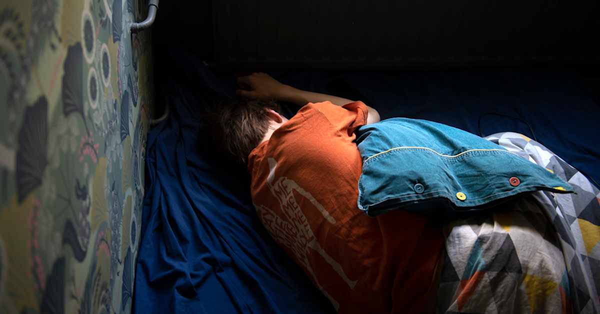 Joillakin työpaikoilta saa olla sairaana poissa jopa kymmenen päivää ilman todistusta, toisilla ei yhtään | Kotimaa