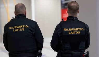 Silminnäkijä: Rajavartijat partioivat luotiliiveissä Oulun asemalla ja junassa – Ei mitään erikoista, sanoo yleisjohtaja | Uutisia lyhyesti