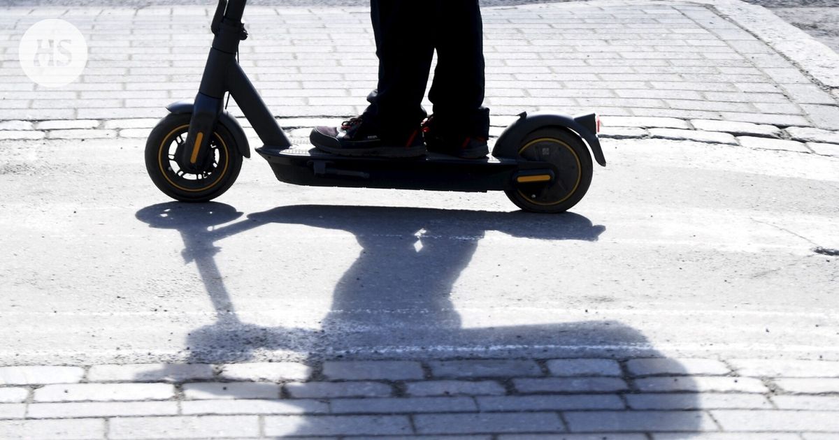 Sähköpotkulaudalla liikkunutta alaikäistä syytetään useista seksuaalirikoksista