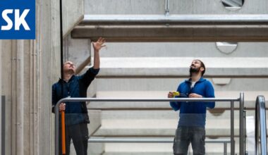 Kesästä saakka porilaisessa kauppakeskuksessa asustanut siivekäs otettiin kiinni helsinkiläisvoimin – katso video