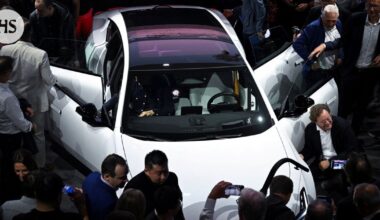 Automerkki Polestar saatetaan heittää ulos pörssistä