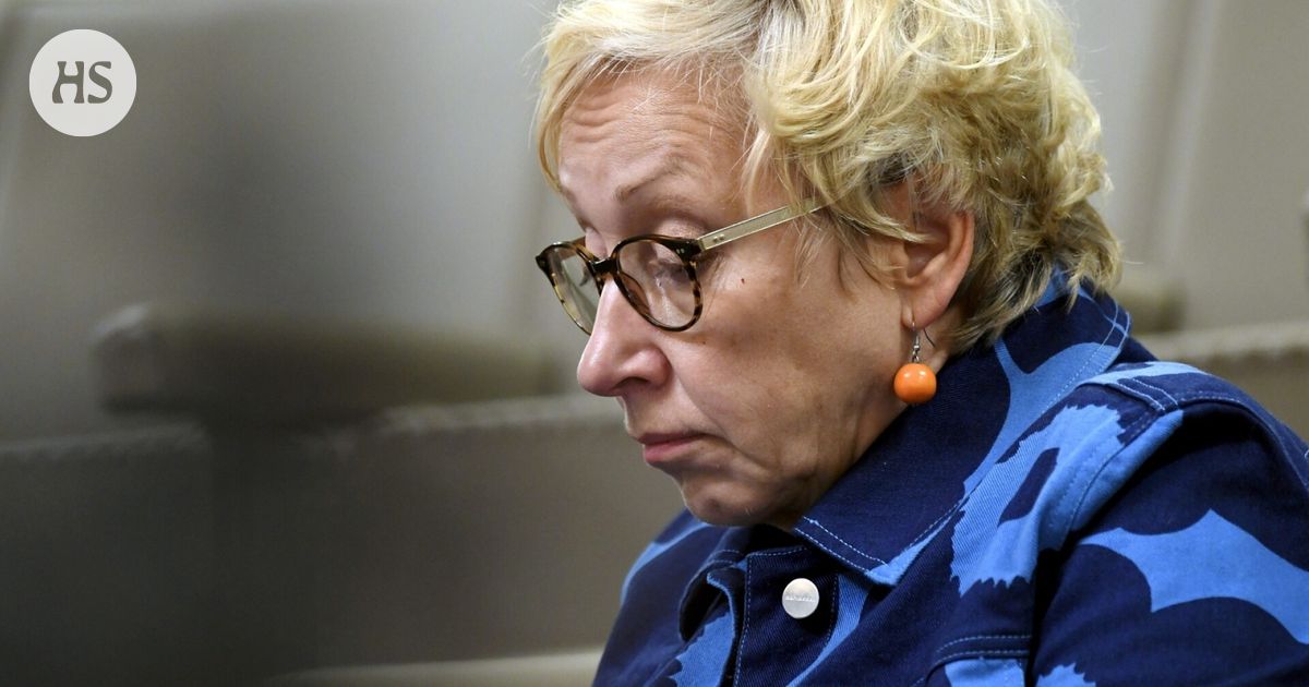 Keski-Suomen eronnut sote-johtaja piti tunteikkaan puheen: ”Minussa on jotain liikaa”