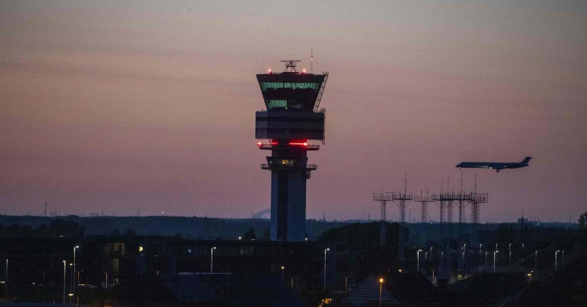 Brysselin ja Liègen lentoasemat suljettiin uudelleen droonihavaintojen vuoksi | Uutisia lyhyesti