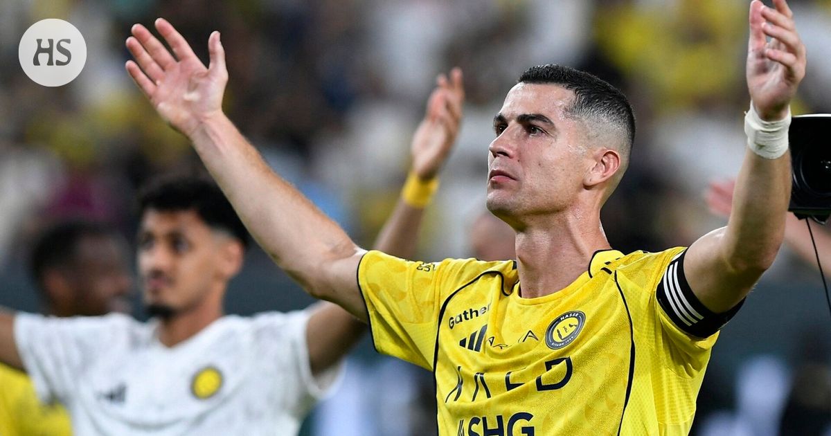 Cristiano Ronaldolta pöyhkeää puhetta Piers Morganille