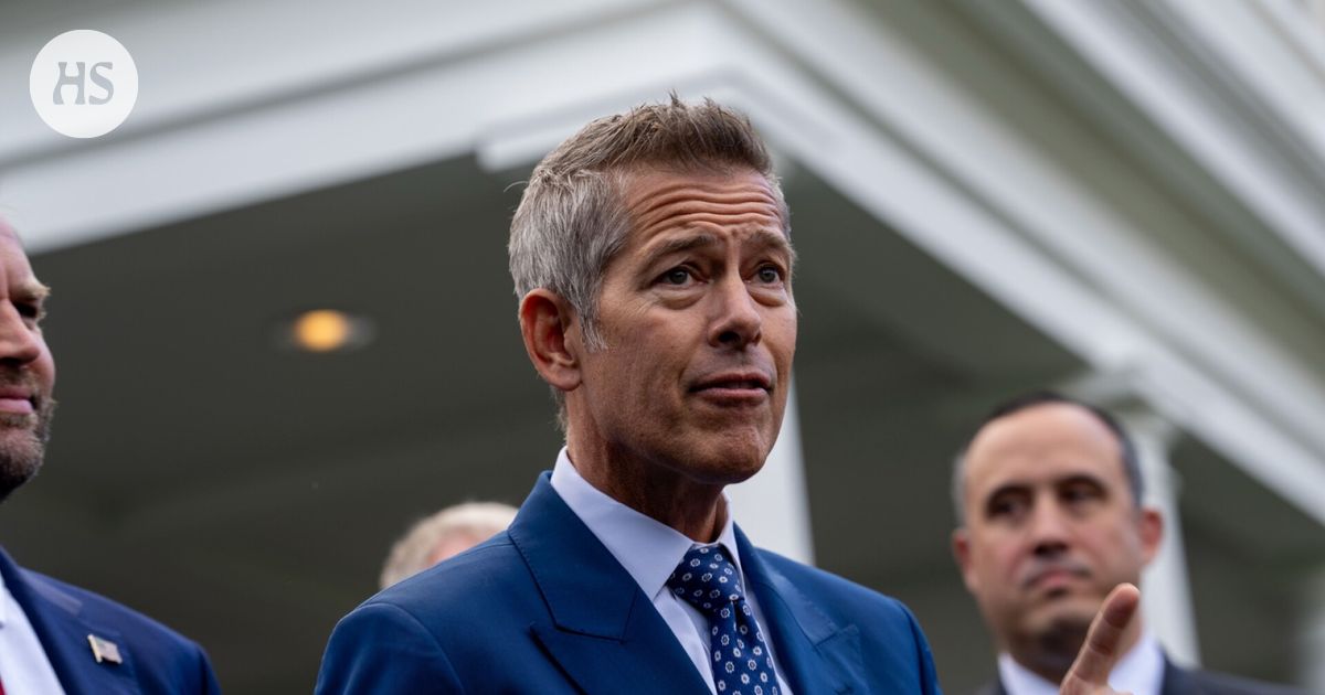 Lentoliikennettä vähennetään hallintosulun takia, lennonjohtajat jo kuukauden palkatta