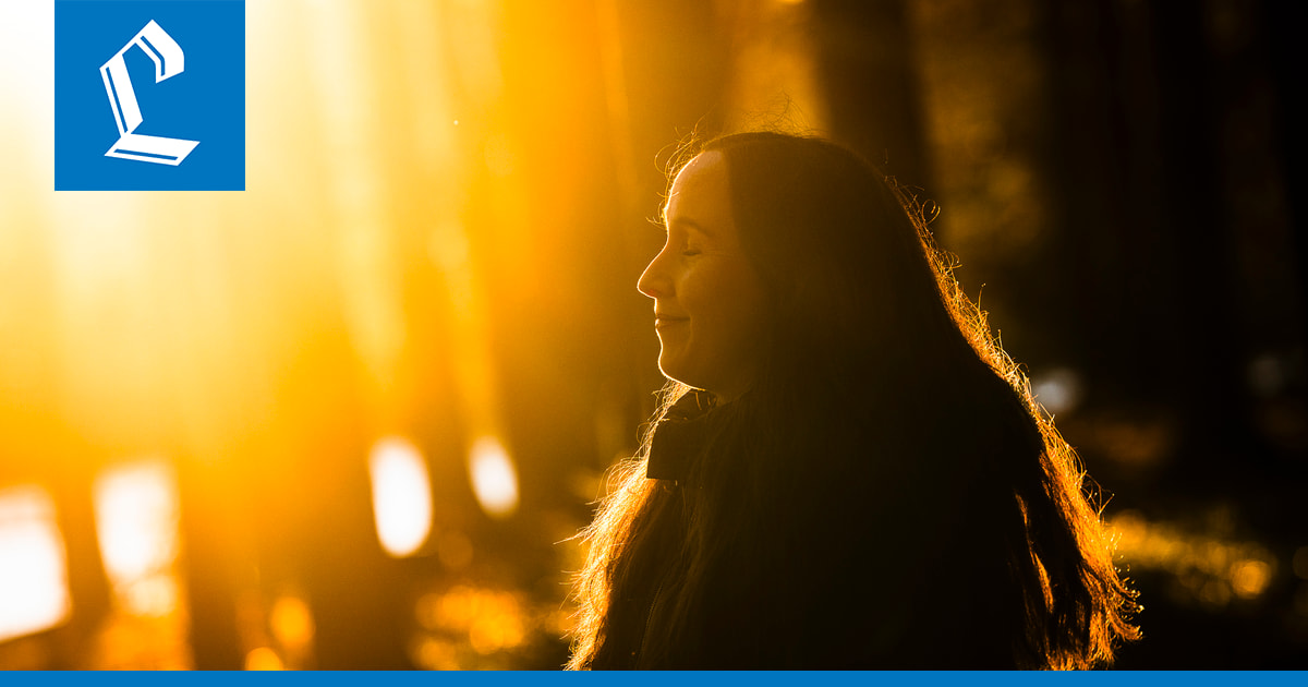 Outi Tarkiainen palkittiin Alfred Kordelinin tunnustuksella – 50 000 euron palkinto myönnettiin säveltäjälle vuosikymmenien tauon jälkeen