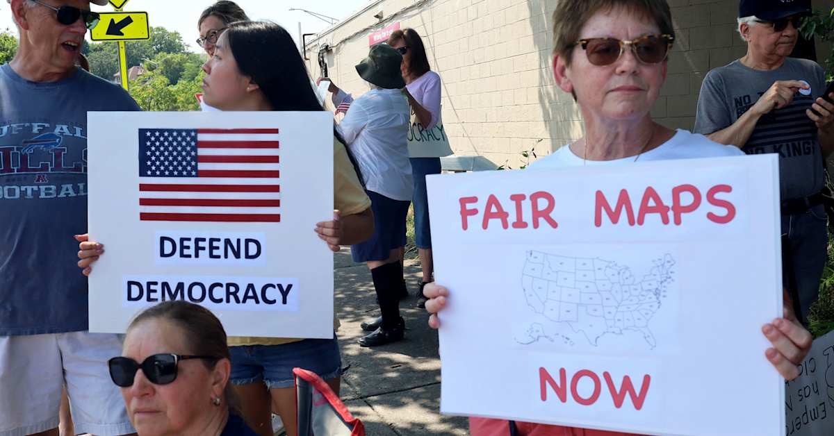 Analyysi: Trump yrittää varmistaa valtansa likaisella pelillä – nyt myös demokraatit lähtivät sotaan vaalipiireistä | Ulkomaat