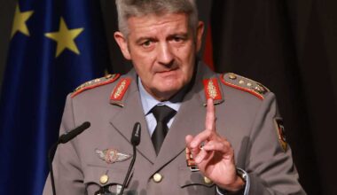 Saksalaiskenraali: Venäjä valmis pieneen hyökkäykseen Nato-maata vastaan vaikka heti | Uutisia lyhyesti