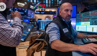 Pörssit luisuvat alamäkeä, kun pelko kuplasta paisuu – yhtä synkkää menoa nähtiin viimeksi keväällä