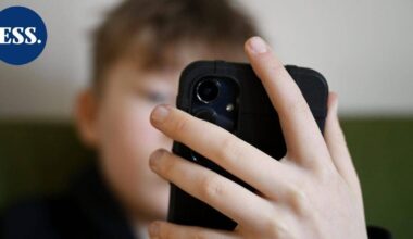 Tanskan hallitus pääsi sopuun lasten somekiellosta – kaavailussa myös puhelinkielto kouluihin | Uutissuomalainen