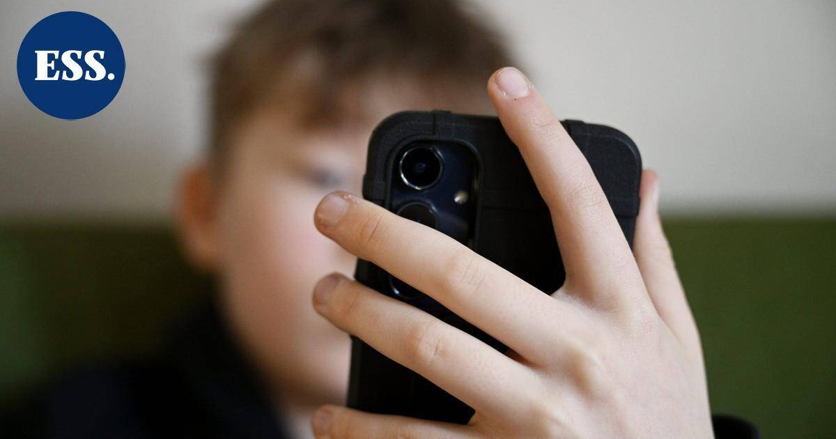 Tanskan hallitus pääsi sopuun lasten somekiellosta – kaavailussa myös puhelinkielto kouluihin | Uutissuomalainen