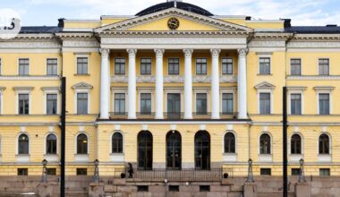 Hallitus päätti viestinnän keskittämisestä valtioneuvoston kansliaan ja kiristi säästöjä