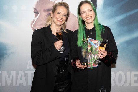 Maija Vilkkumaa ja Sanni olivat kutsuvieraiden joukossa.