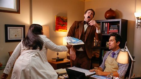 Komediasarja sijoittuu, klinikalle jossa sattuu ja tapahtuu.