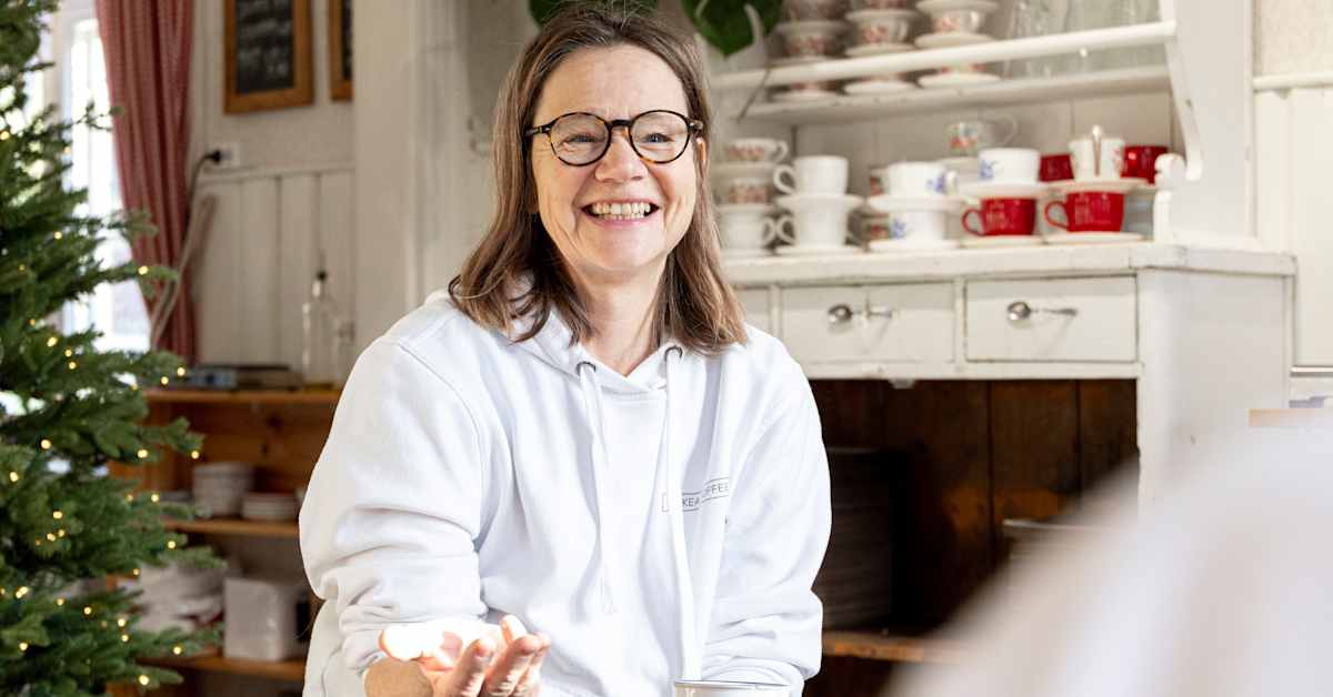 Sveitsiläiset matkailijat löysivät syrjäisen asemarakennuksen Lappeenrannassa – turistit tulevat syömään täytekakkua | Kotimaa