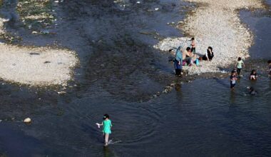 Iranissa pahin kuivuus vuosikymmeniin, Teheranissa säännöstellään vettä | Uutisia lyhyesti