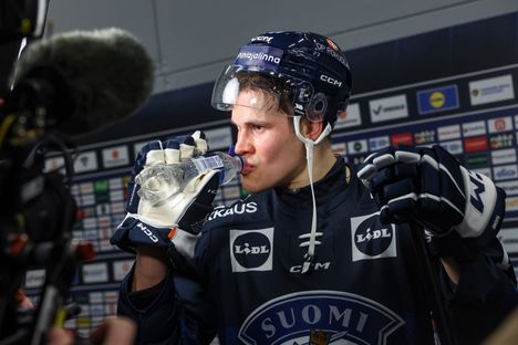 Jesse Puljujärvi oli turnauksen seuratuin suomalaispelaaja. Tähtihyökkääjä jäi yhteen syöttöpisteeseen.