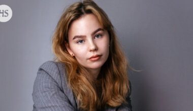 Johanna Valjakan esikoisromaani Klinikka O on lupaava tapaus