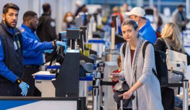 Lentoyhtiöt peruivat tuhansia lentoja Yhdysvalloissa sunnuntaina | Uutisia lyhyesti