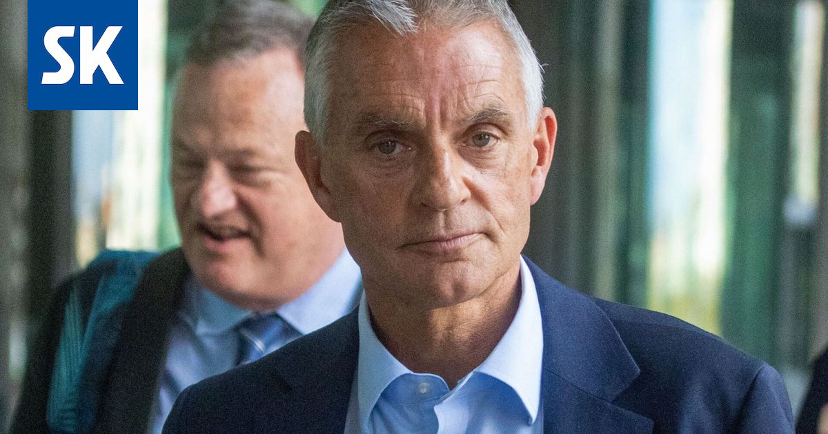 BBC:n pääjohtaja Tim Davie eroaa tehtävästään