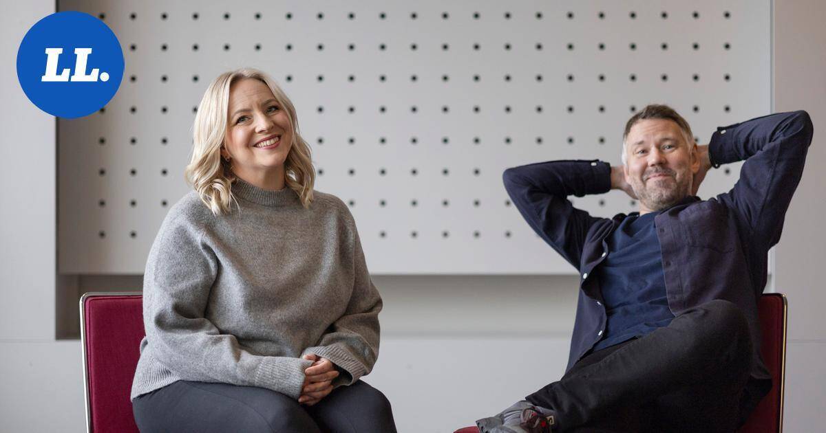 Radio Sykkeen luumäkeläislähtöinen juontaja Mari Pekkanen lupaa ajankohtaista asiaa ja hyvää musiikkia omalla twistillään | Paikalliset