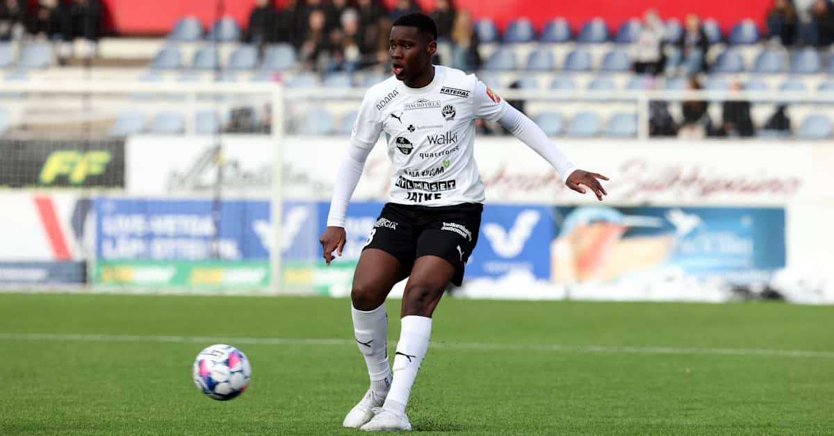 Huuhkajiin muutoksia – laitapakki Ryan Mahuta ensi kertaa Suomen A-maajoukkueeseen | Urheilua lyhyesti