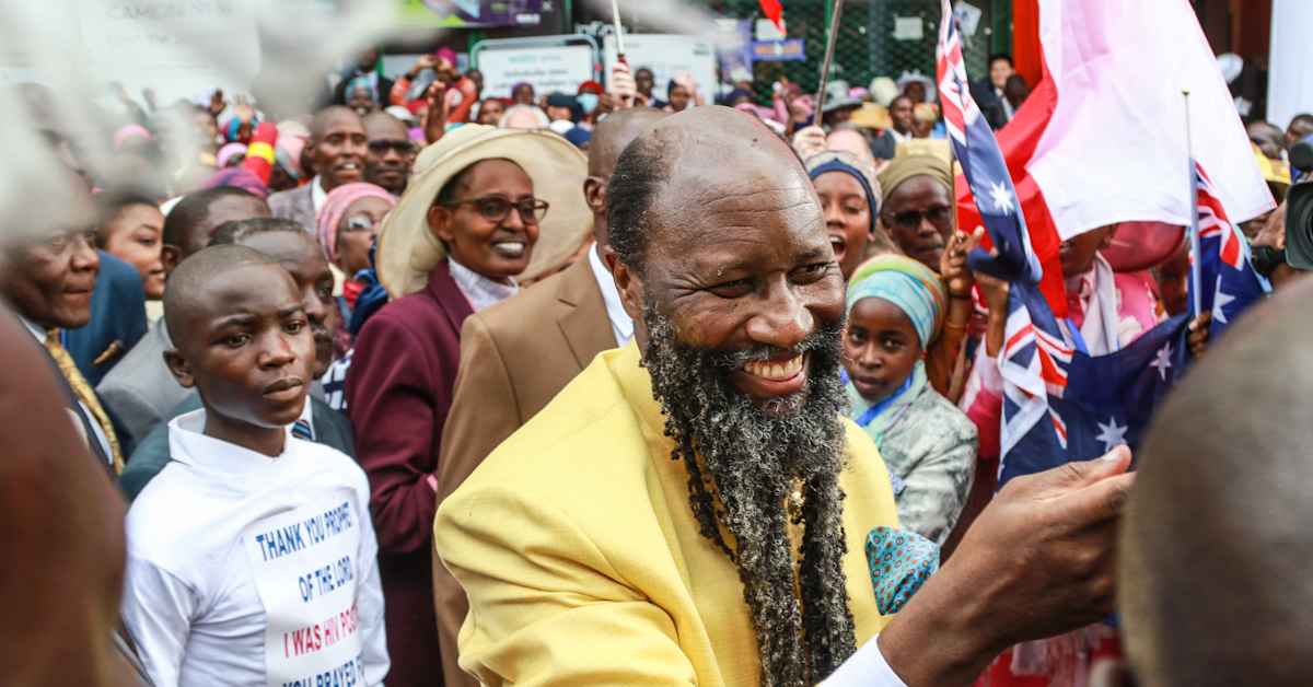 Ihme­parantamiset eivät ole ongelma, mutta homojen syrjinnässä menee raja – Vantaa sallii kiistellyn tilaisuuden koululla | Kotimaa