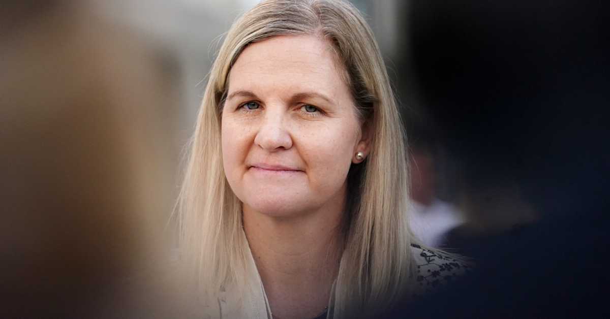 Transnaisten täyskielto olympialaisiin lähellä – KOK:n uuden puheen­johtajan vaali­lupaus toteutumassa | Urheilua lyhyesti