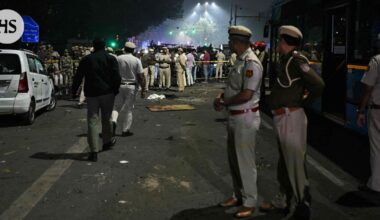 Auto räjähti lähellä turistikohdetta Delhissä