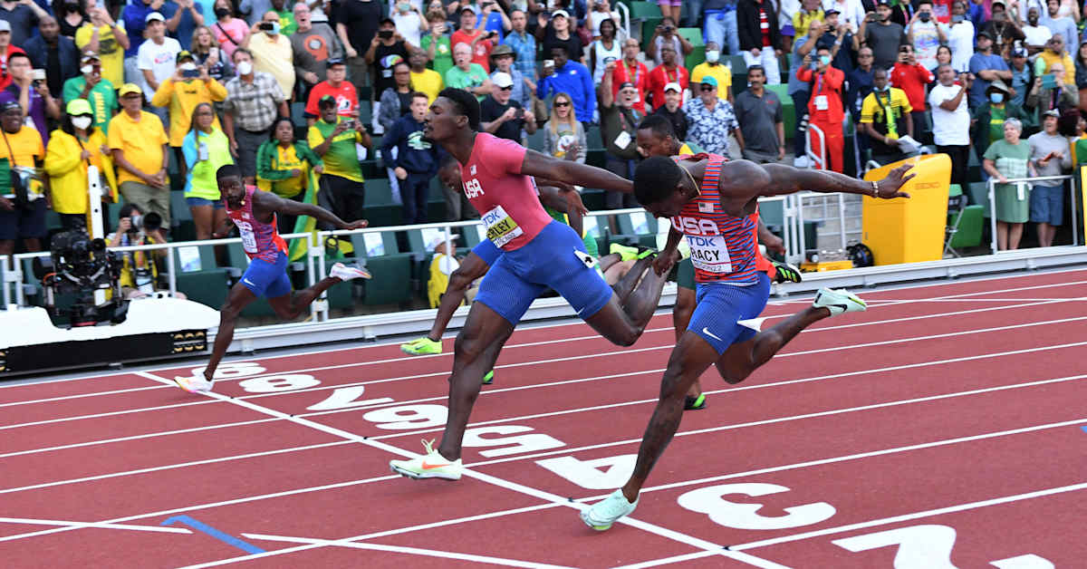 Yhdysvaltain pikajuoksun tähtikaksikko rikkonut dopingsääntöjä – MM-kulta ja -hopea tahriintuvat | Urheilua lyhyesti