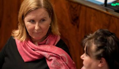 Ministeri Juuso: Rikollisten lääkärien valvontaa voisi tiukentaa | Uutisia lyhyesti