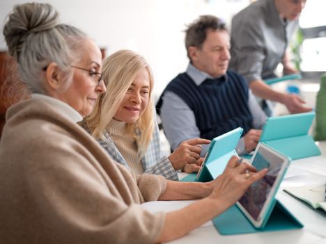 Aivoja kannattaa aktivoida eri tavoin, sillä ne tykkäävät haasteista ja epämukavuusalueella käymisestä.